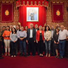 Fotografía de familia de los concejales del mandato 2015/2019, hecha ayer en el salón de plenos del Ayuntamiento, con algunas ausencias.