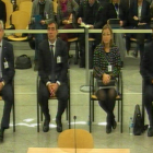 D'esquerra a dreta, César Puig, Pere Soler, Teresa Laplana i Josep Trapero al judici.