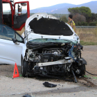 Un dels dos vehicles implicats en un accident mortal al Pla de Santa Maria el passat mes de setembre.