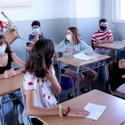 Pla general d'alumnes situant-se en una aula d'ESO de l'institut Cristòfol Despuig de Tortosa.