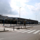 Exterior de les instal·lacions de l'aeroport de Reus.