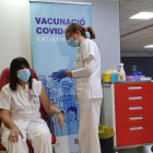 Diumenge els sanitaris de l'Hospital d'Amposta van rebre la vacuna de Moderna.