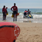 Participants en les proves de Creu Roja per ser socorrista.