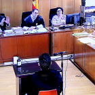 El acusado de matar a un hombre en marzo del 2021 en Tarragona declarando en la última sesión de juicio.