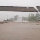 Imagen de una carretera inundada.