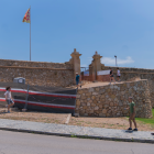 Durante los últimos días ya se han colocado vallas para cerrar el perímetro del Forti de Sant Jordi.