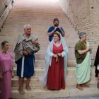 Membres del grup de reconstrucció històrica de Tarragona, Thaleia, durant l'activitat 'Gent de Tàrraco' al cric romà.