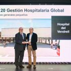 Josep Mercadé, director del Hospital de El Vendrell, en el momento de la recepción del premio TOP 20 en Madrid.