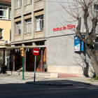 Imatge de l'edifici de l'IES de l'Ebre de Tortosa.