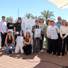 Organitzadors i participants de la tercera edició del festival de poesia Transvers de Tarragona.