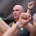 El president de l'ANC, Lluís Llach, durant la manifestació per reclamar l'aplicació total de l'amnistia d'aquest dissabte.