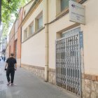 Fotografia de l’exterior de la finca de l’antiga fàbrica de Pich Aguilera, a l’avinguda del President Companys.