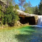 Imagen de una cascada en el Toll de Vidre.