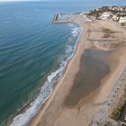 Imatge aèria toll d'aigua a la platja de la Paella.