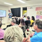 Un instant de l’assemblea, amb Enric Fogàs, que va ser ratificat com a president local.