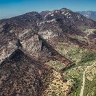 Vista de tots els cims al sud-est de Paüls cremats per l'incendi