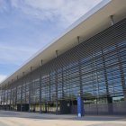 Fotografia de l'edifici Redessa Tecno, vist des de l'exterior.