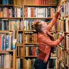 Imagen de una biblioteca.