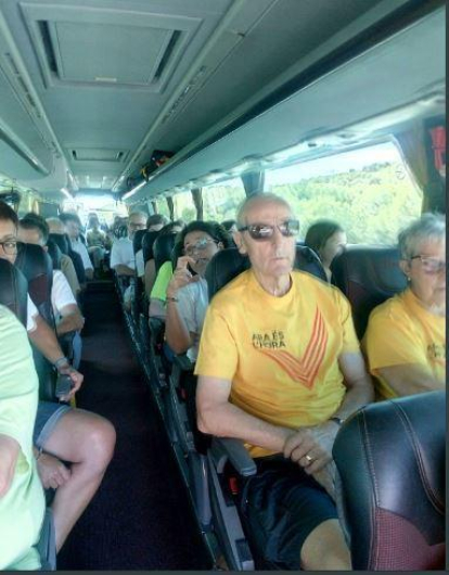 Trenta-quatre autobusos surten de Tarragona a l'acte central de la Diada a Barcelona