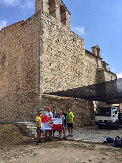 Caminada dels Nastiquers amb presència del president del conjunt grana.