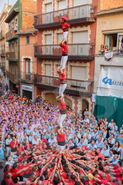 Actuaron los Nois de la Torre, la Jove de Tarragona y la Joves de Valls.