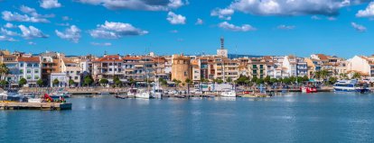 Imatge de la costa de Cambrils vista des del Mar.