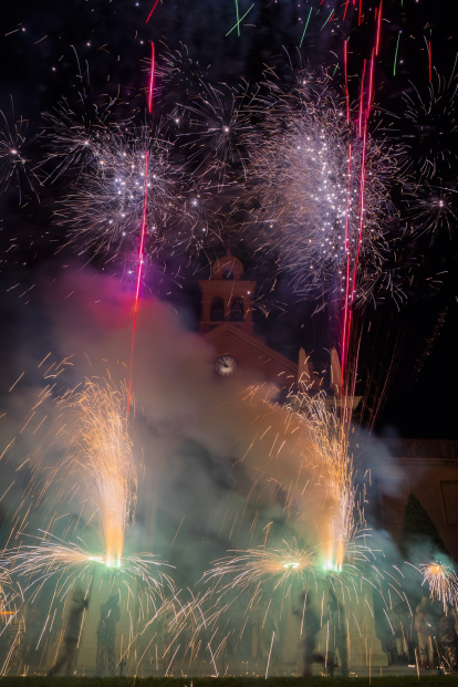 Baixada del Ball de Diables de Reus.