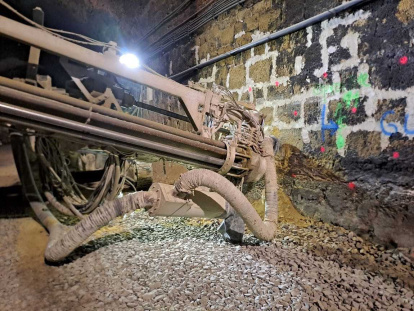 Obres al túnel de Roda de Berà.