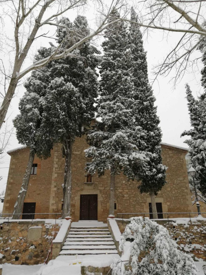 Carme Puig i Montse Alsamora.