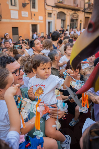 Lliurament de xumets a la Víbria.