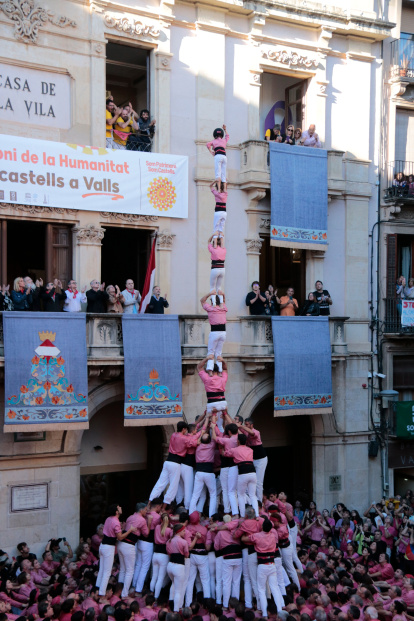 Aleta del pilar de 8 de la Colla Vella dels Xiquets de Valls a la diada de Santa Úrsula 2025