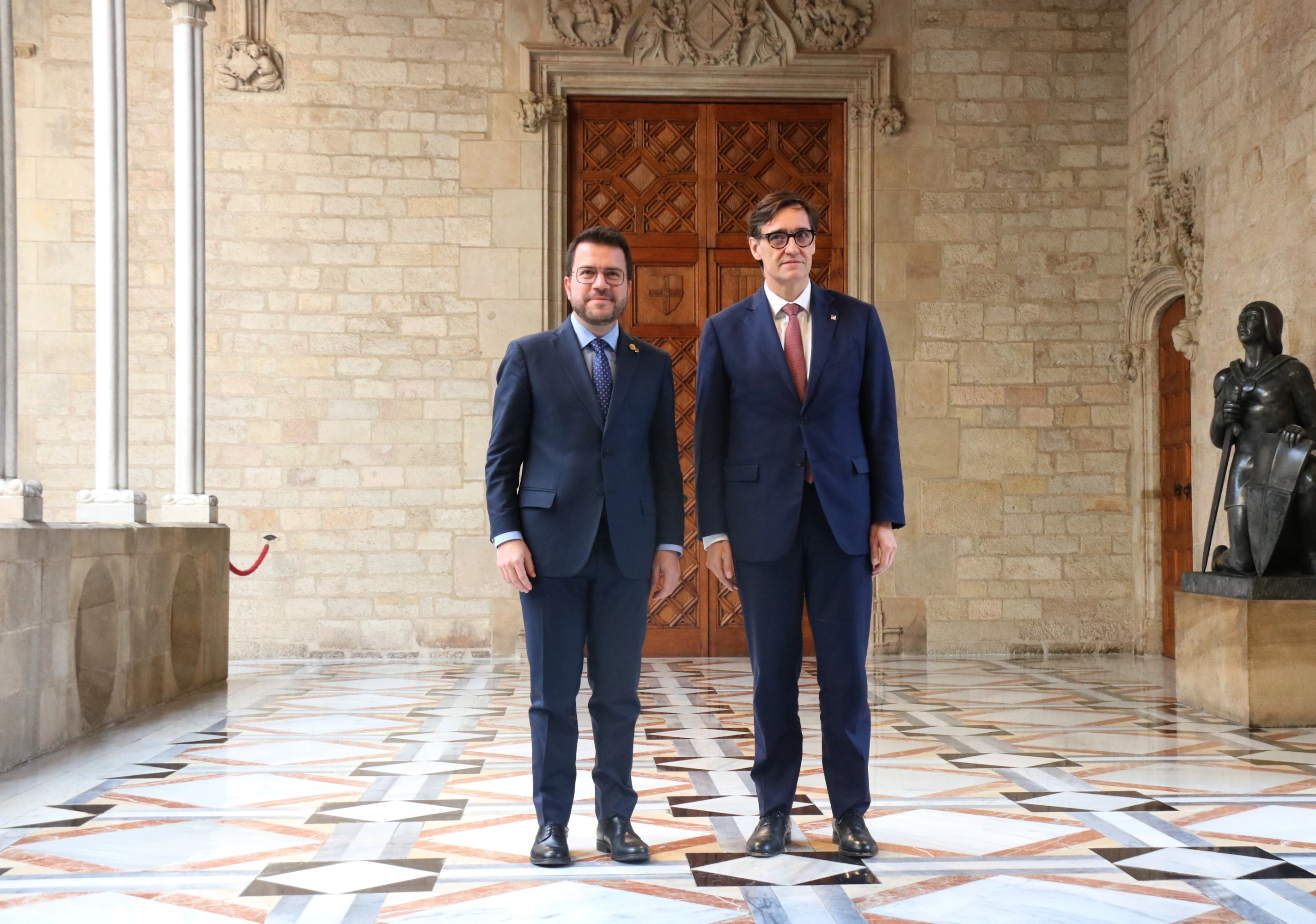 Prime Minister Pere Aragones and Socialist Peace Council leader Salvador Illa minutes before signing the agreement between the executive and the Socialists on the 2024 budgets